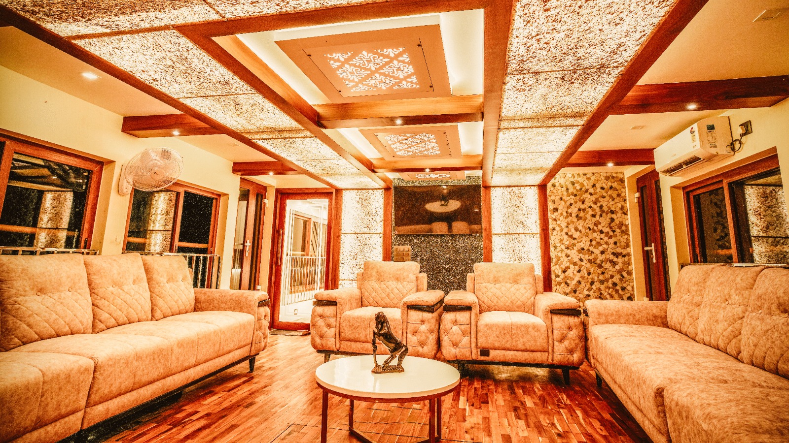 Luxury houseboat inside