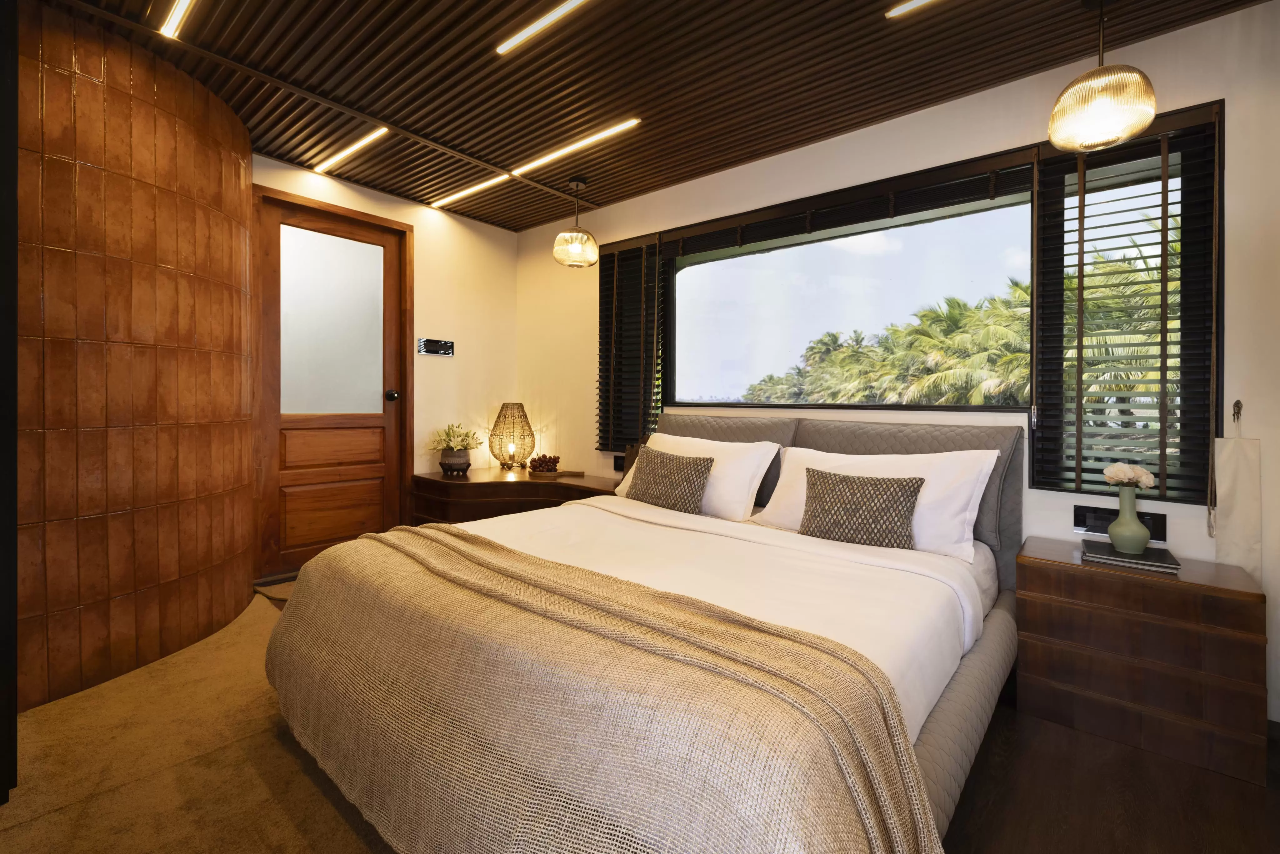 1 bedroom houseboats