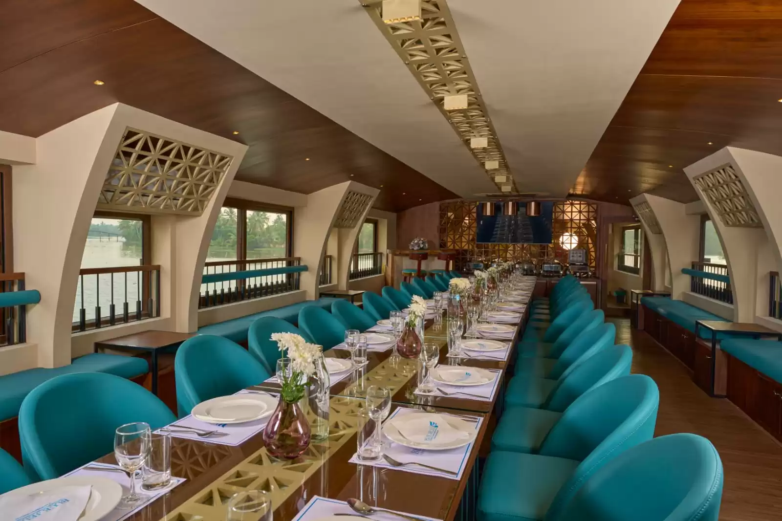 2 bedroom dining premium