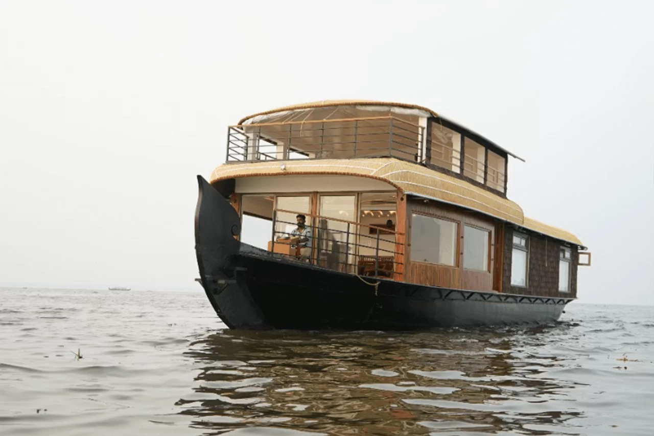 2 bedroom premium houseboat kerala