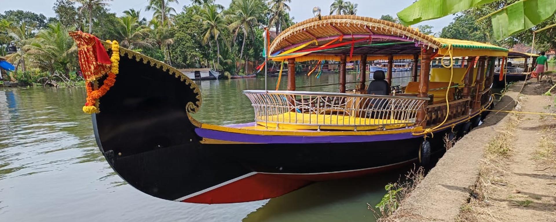 shikara ride in alleppey